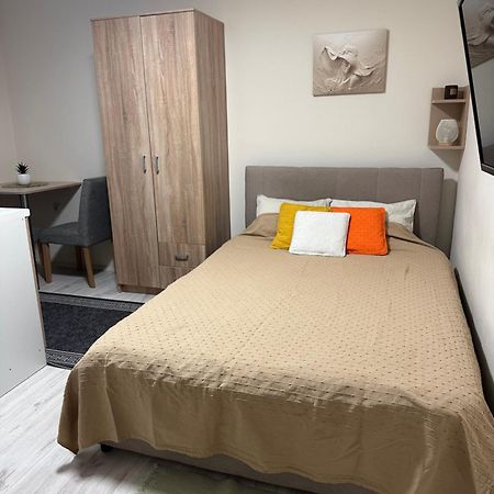 Sobe Tanja Apartment ซูโบติกา ภายนอก รูปภาพ