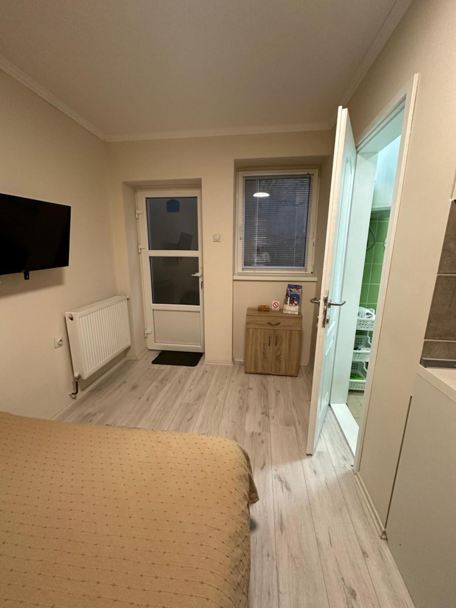 Sobe Tanja Apartment ซูโบติกา ภายนอก รูปภาพ